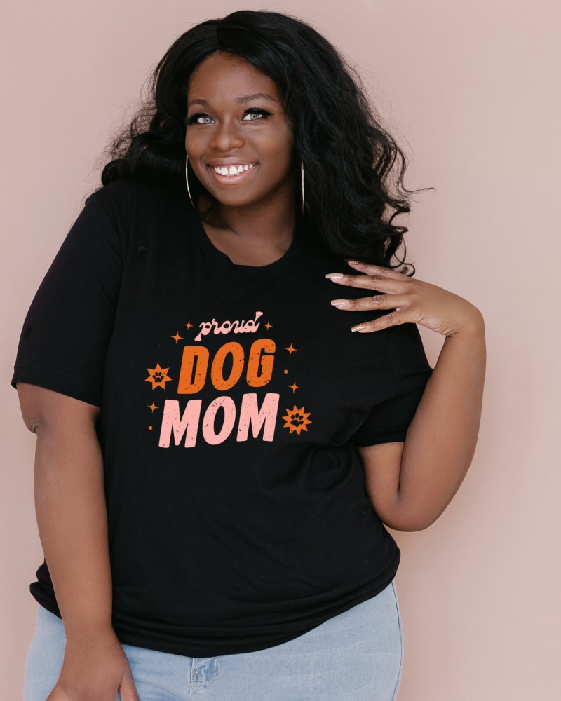 Front of a model wearing a size 2XL Proud Dog Mom in Black by Simply Sage Market. | dia_product_style_image_id:281543